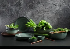 poké salad bowl, ocean