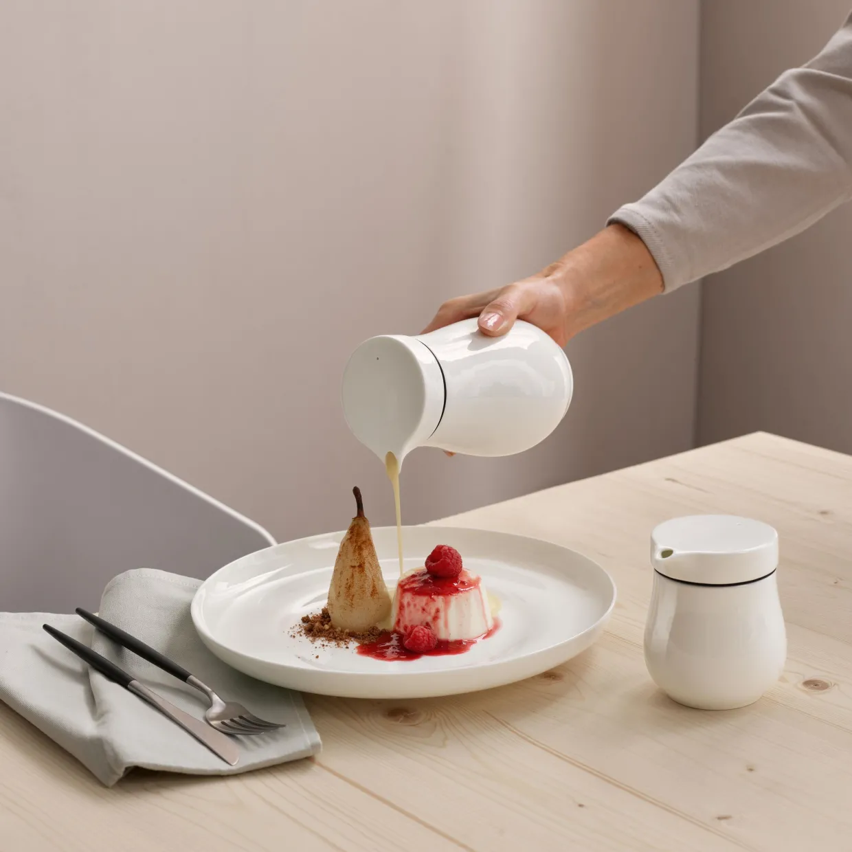 sauciere mit deckel, doppelwandig