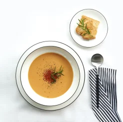 schälchen, ligne noire