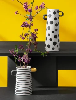 vase, fein gestreift